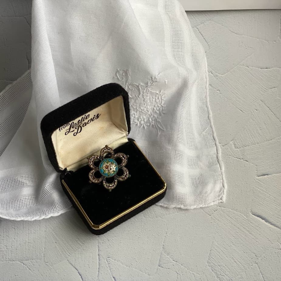 マイクロモザイク　ビクトリアン　フラワーブローチ